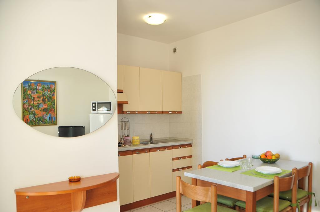 Isola Di Pasqua Apartment กาออร์เล ภายนอก รูปภาพ